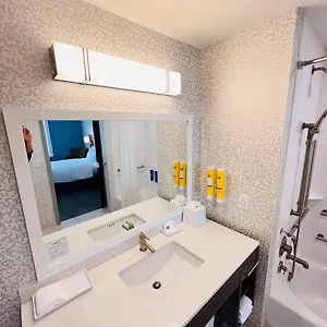 Home2 By Hilton Airport Medical Center Hotel